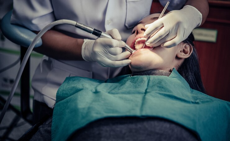 Best Gingivectomy Surgeons in Kanpur