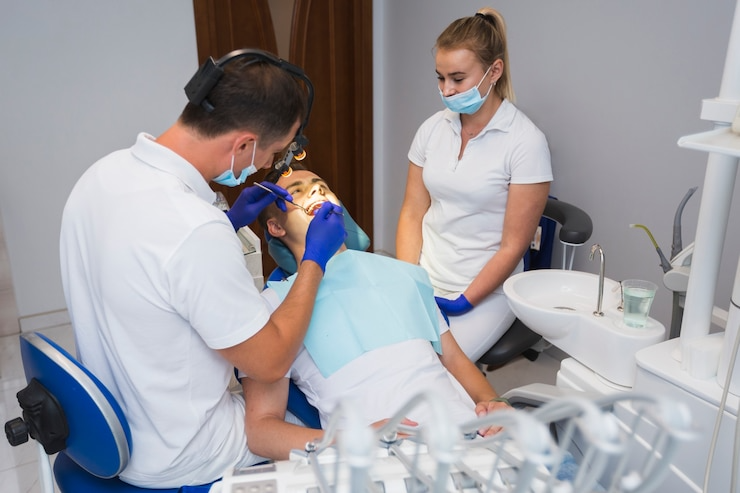 Best Doctors For Dental Implantation in Kalyanpur, Kanpur